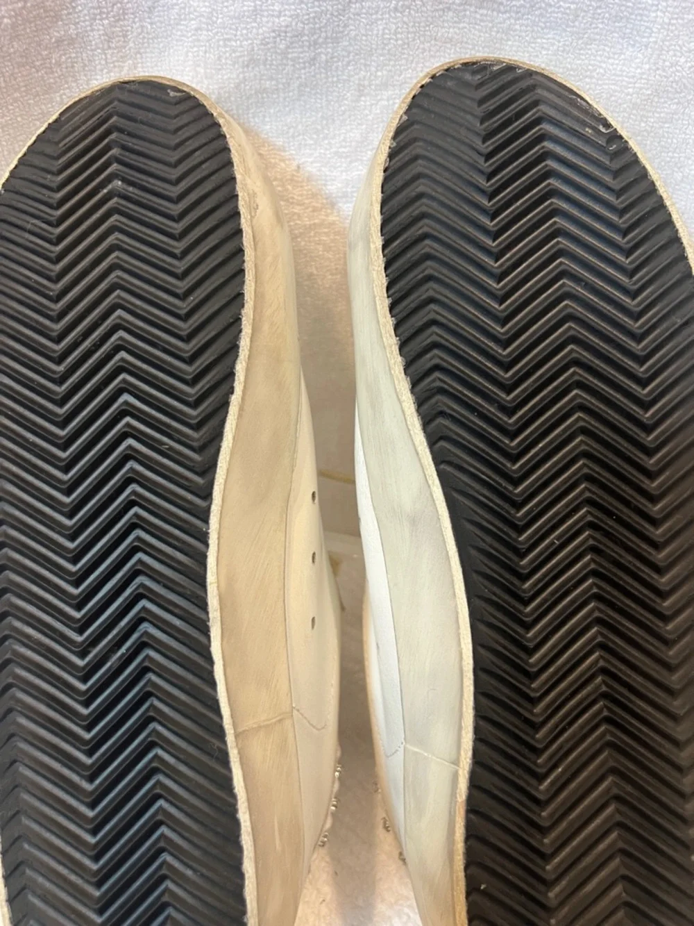 Super-Star Low Top Sneaker (Women) size 38 - Picture 10 of 16